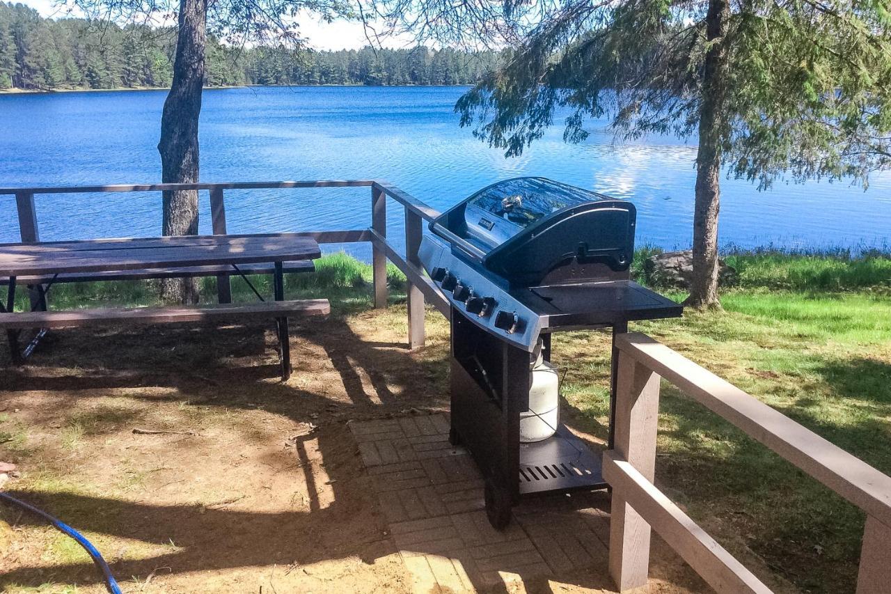 Hotter'S Cabin Sayner ภายนอก รูปภาพ